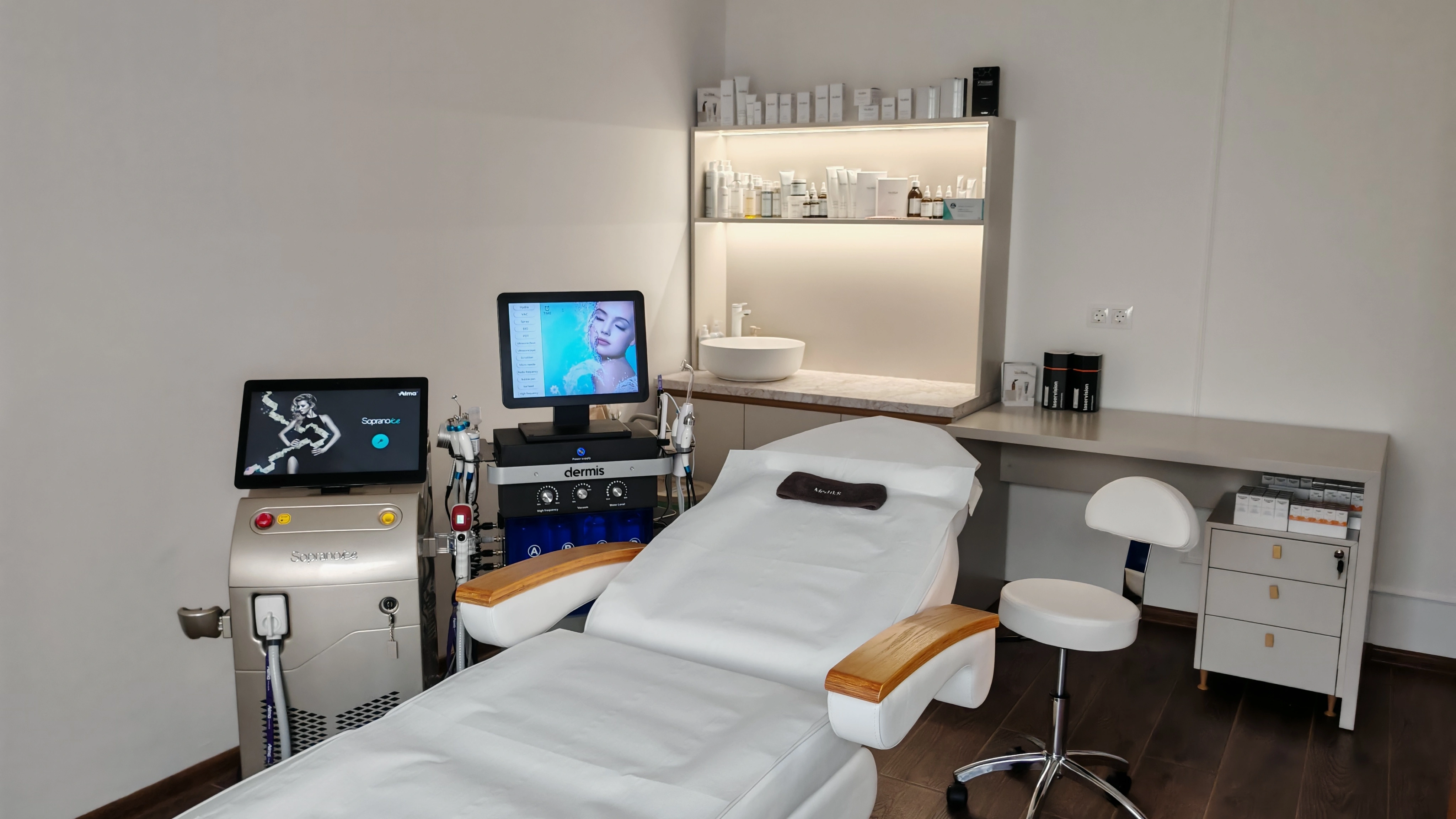 Интериор на Bella Derma